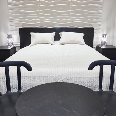 Central Location Yellow-Black Apartment 부다페스트 외부 사진